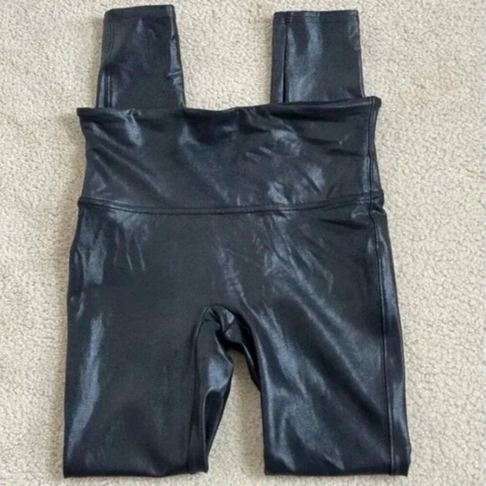 Spanx Black Faux Leather Leggings Elastic Stretch Slimming Skinny Size Medium - Picture 2 of 9